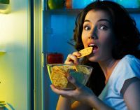 Study unlocks trigger for late-night snack cravings